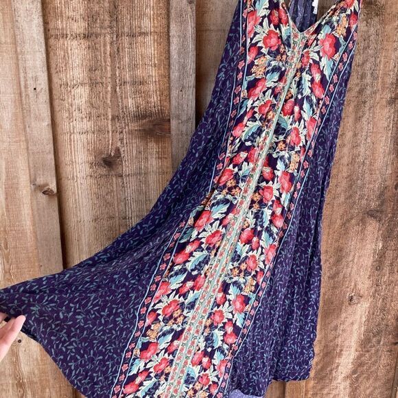 ASTR The Label Floral Midi Vneck Hi-low Boho Dress - Picture 5 of 11